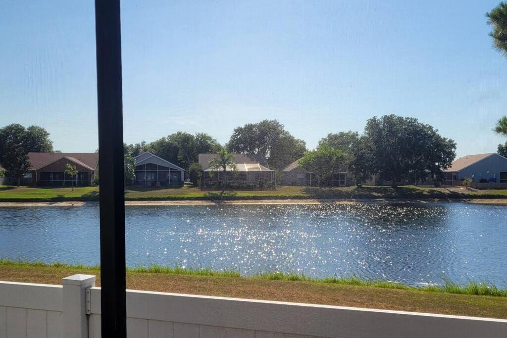 Our Sunset Getaway Apartment Riverview  Exterior photo